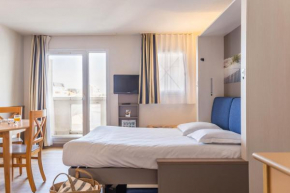 Отель Résidence Pierre & Vacances La Baie des Sables  Ле-Сабль-Д’олон